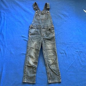 OshKosh Genuine Kids 5T girls overalls